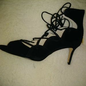 black heels size 8M